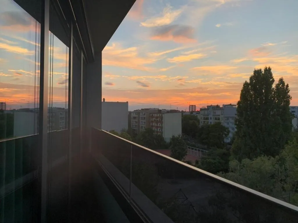 Berlin Luxury Apartment 0*,